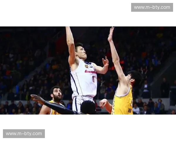 新疆王雪朦热苏拉侧翼支援 多点开花破解广东防守